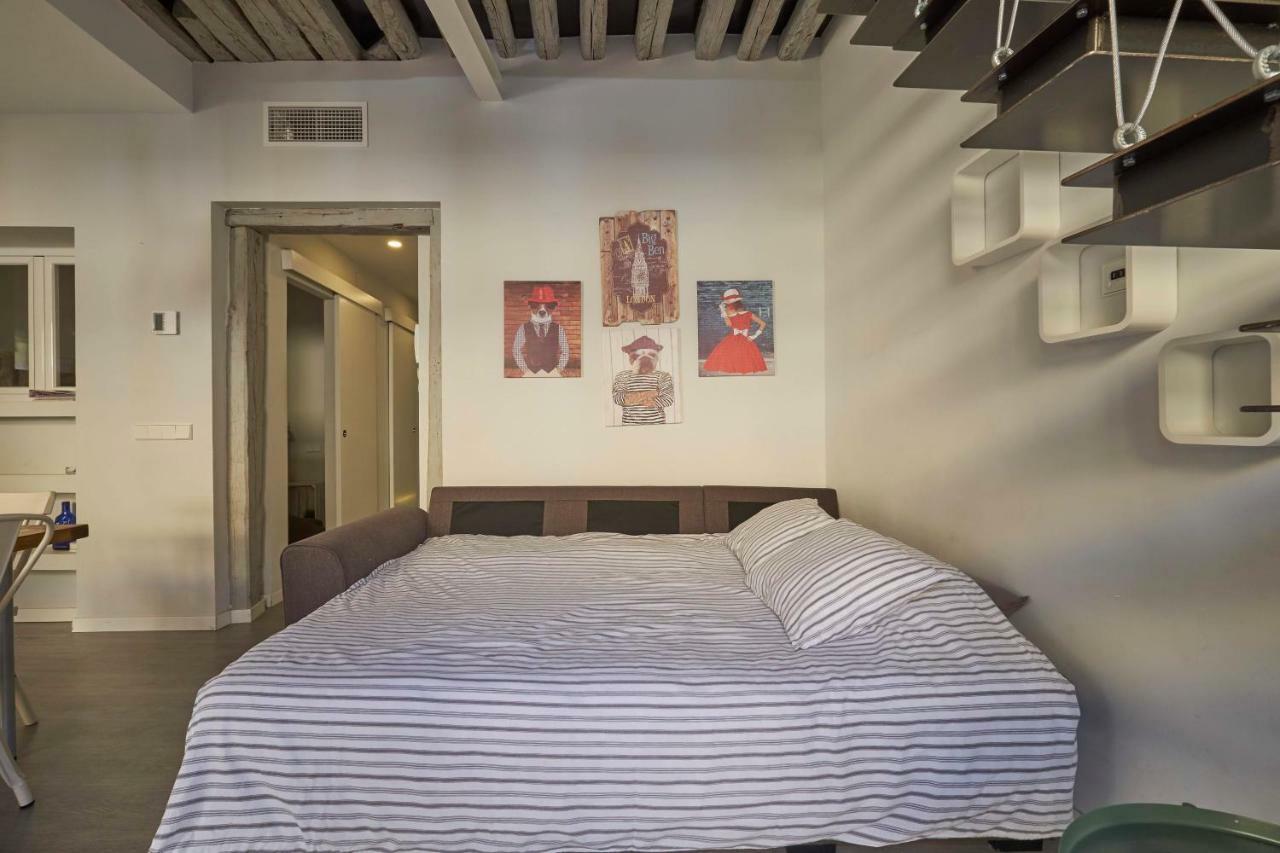 Stylish Apts Center Malasana- 1, 2 & 3 Bedroom Flats In Same Building * Madri