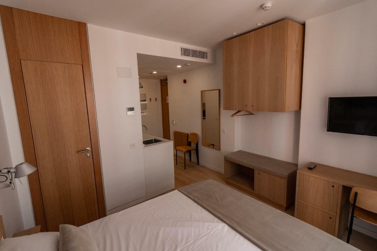Plaza Mayor & Apartment *