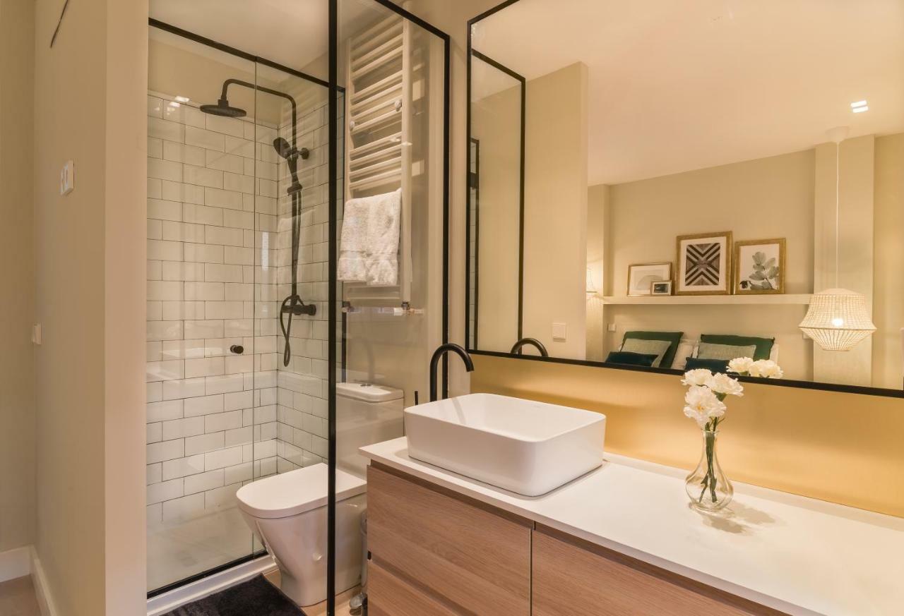 Comfort & Style In Madrid!!! 3bd 2bth+terrace Lejlighed