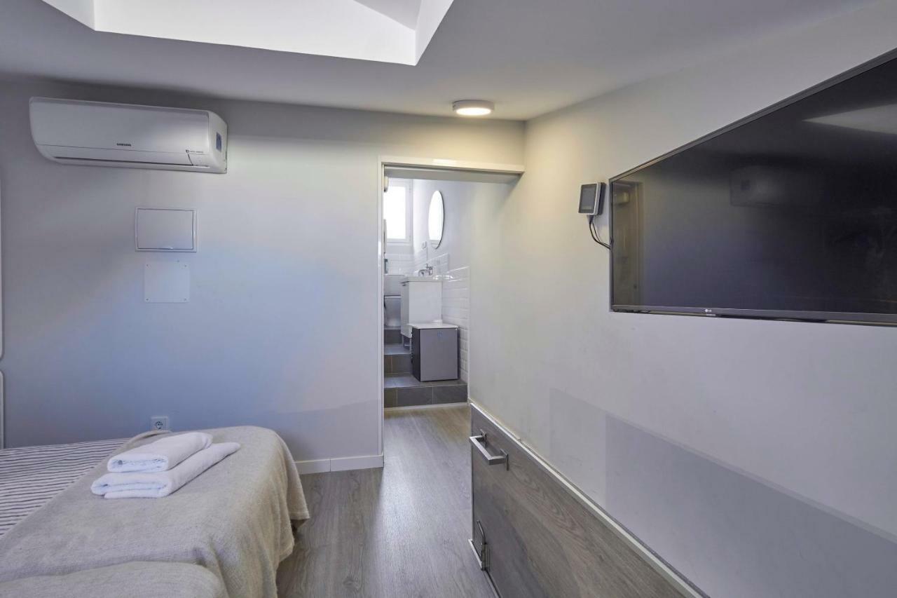 Stylish Apts Center Malasana- 1, 2 & 3 Bedroom Flats In Same Building * Madri