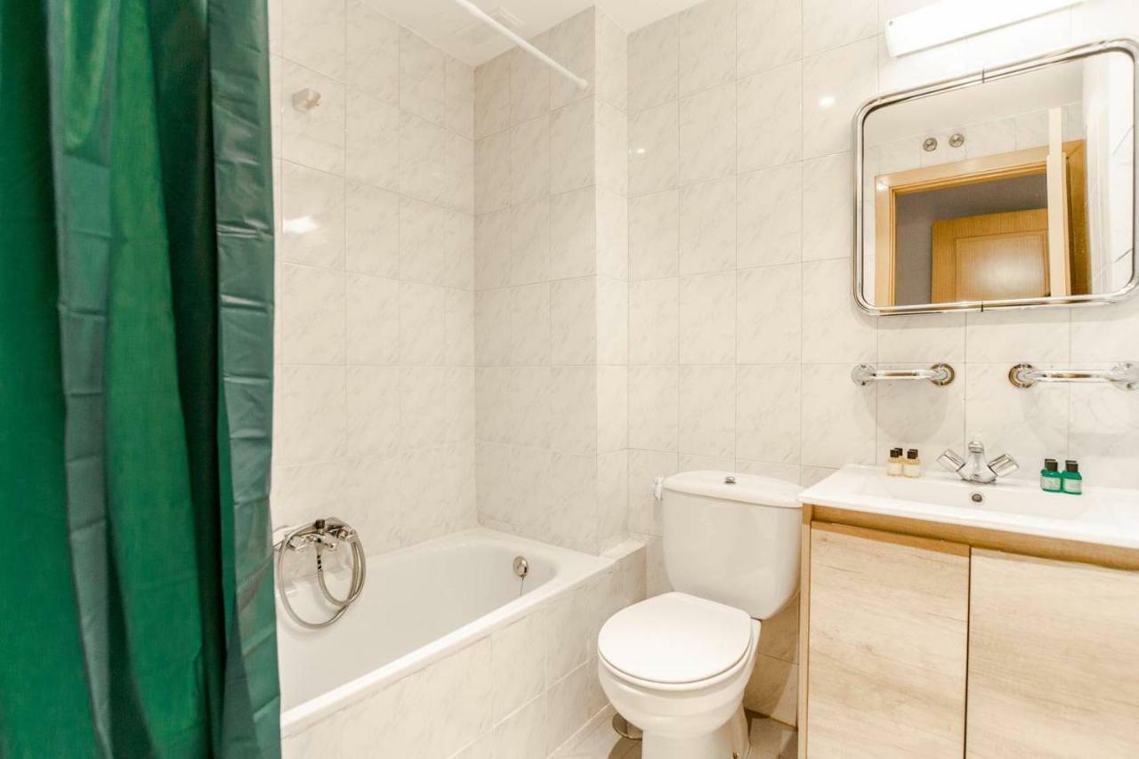 Bright Flat Parking/wanda Metropolitano/ Airport *