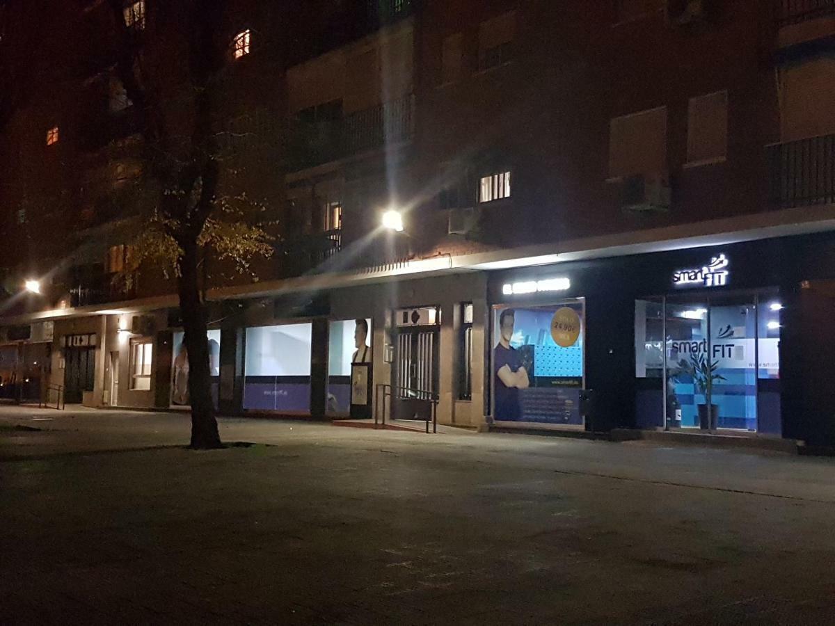 Bonito Apto Barrio Del Pilar Smart Fit Apartamento