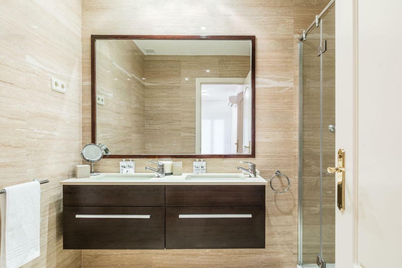 Bnbholder Majestic Atocha Station Apartment