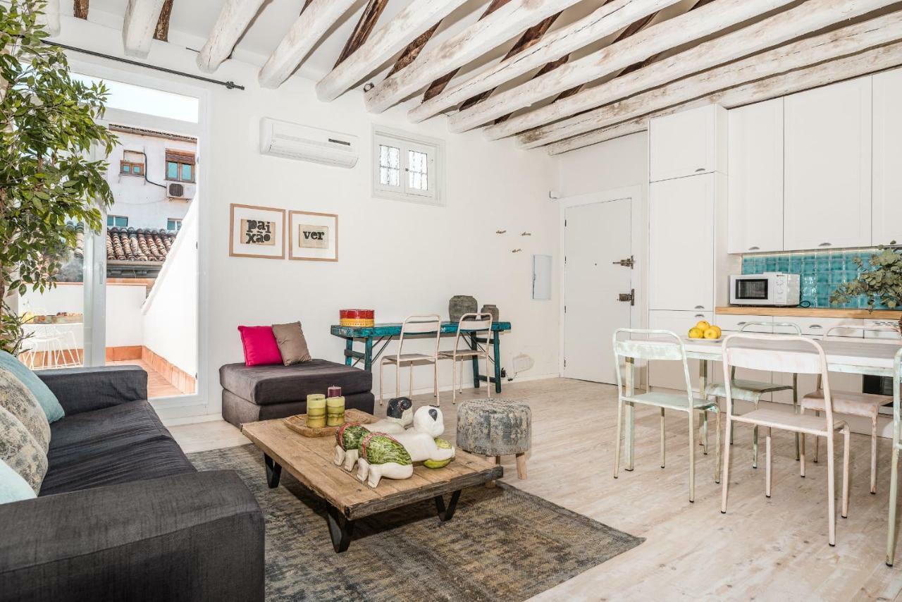 Apartment Bnbholder Stunning Duplex Sol