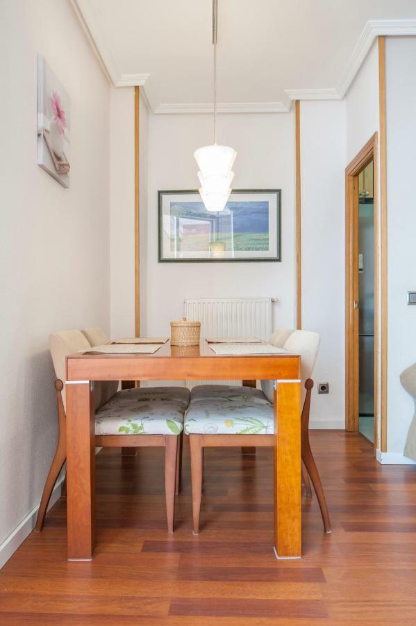Super Duplex Ifema - Aeropuerto Apartment Madrid