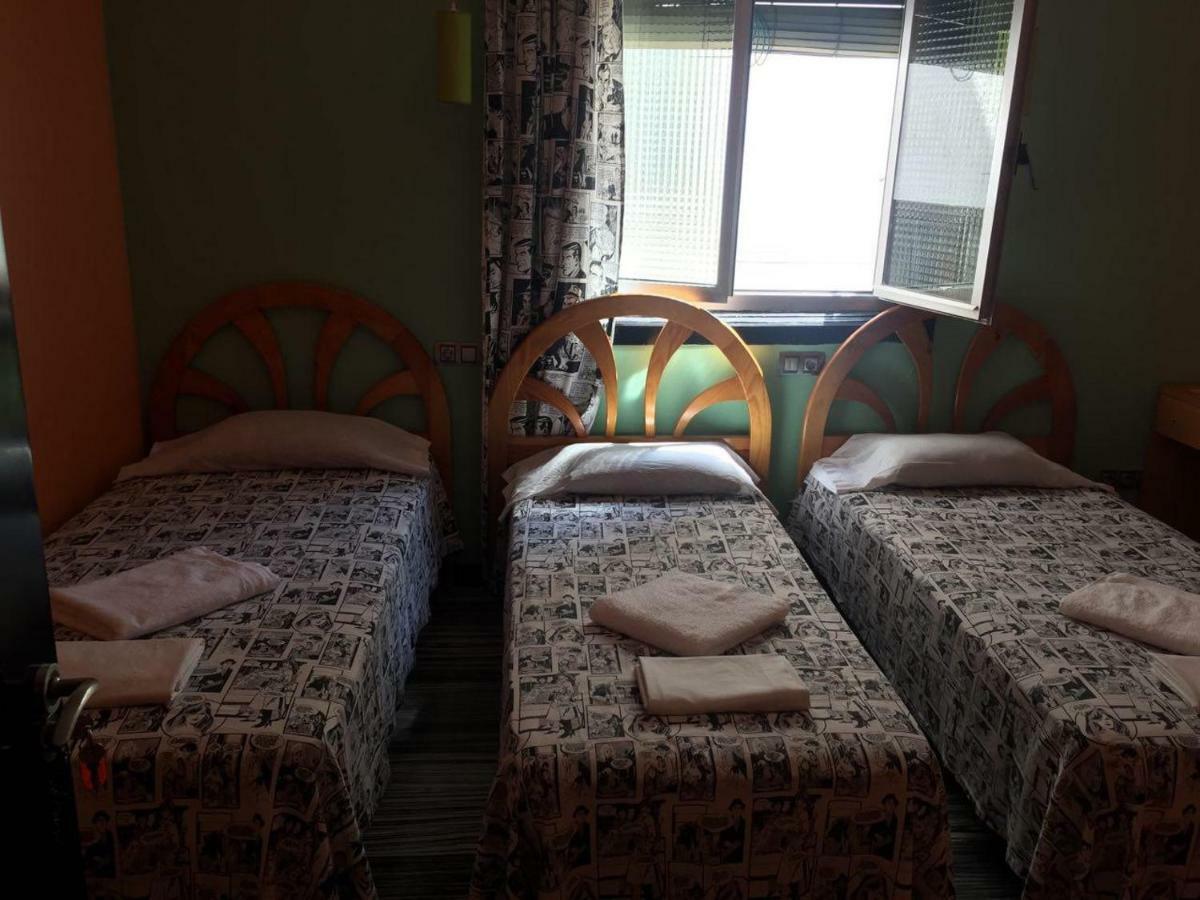 Arvin Hostal * Madri