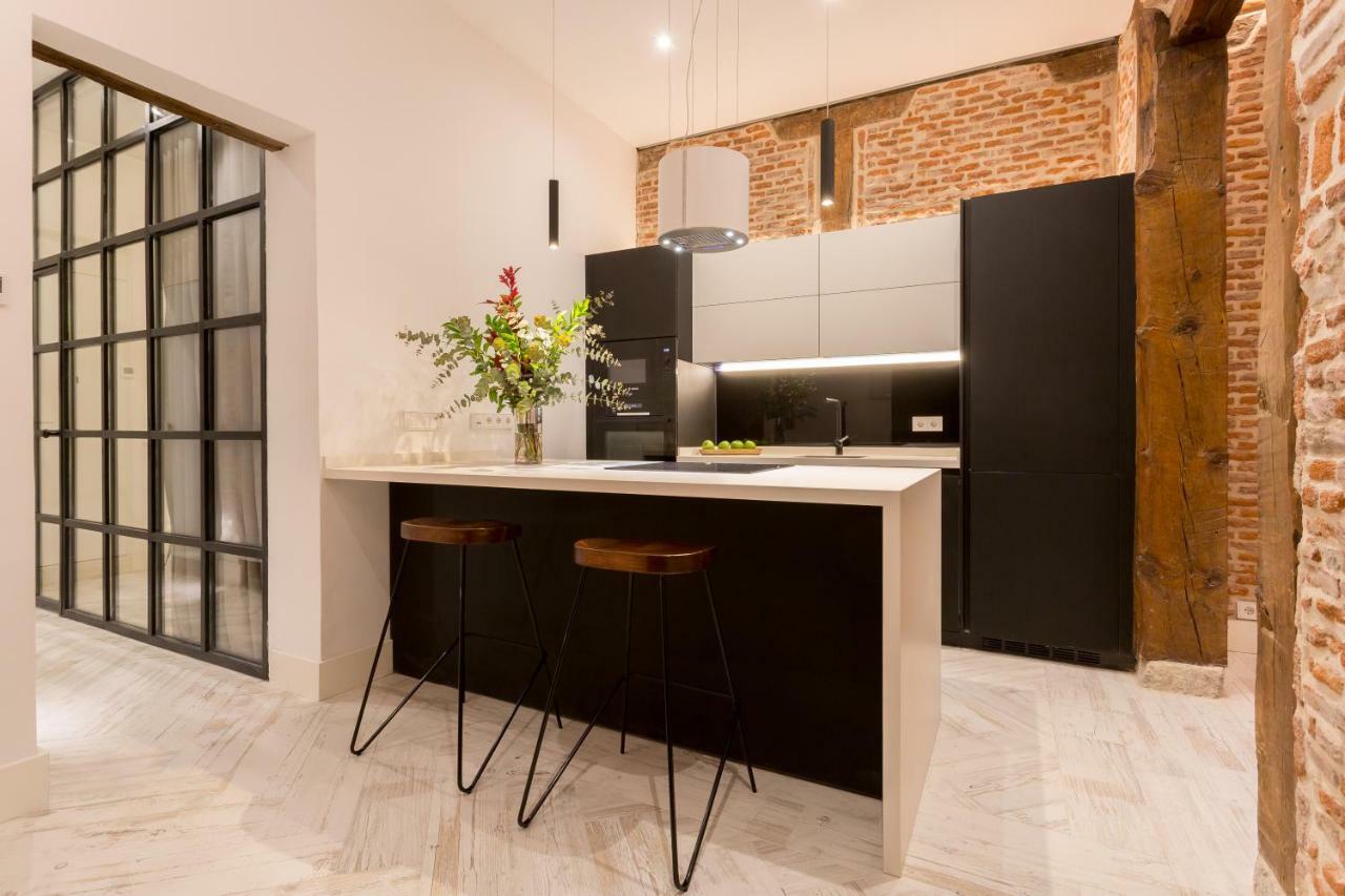 Latina Xiv Apartment