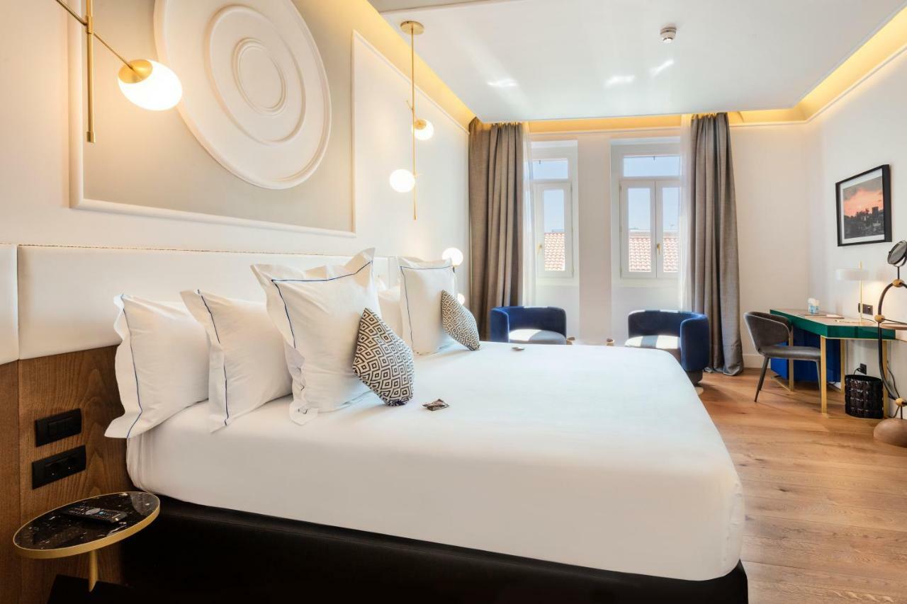 One Shot Fortuny 4*