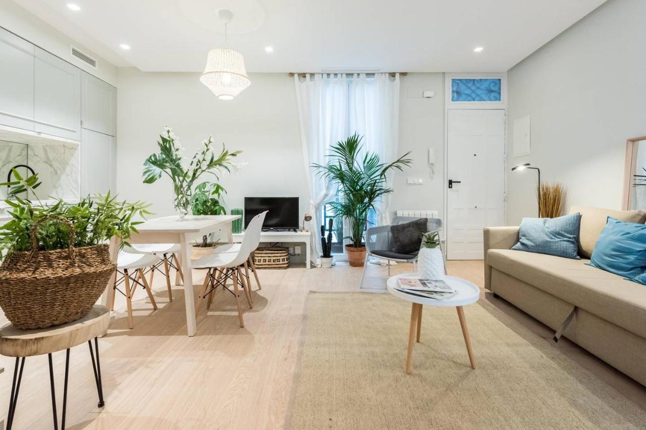 Apartment Explore From A Warm With Patio At A Newly Refurbished Manorial Building Madrid