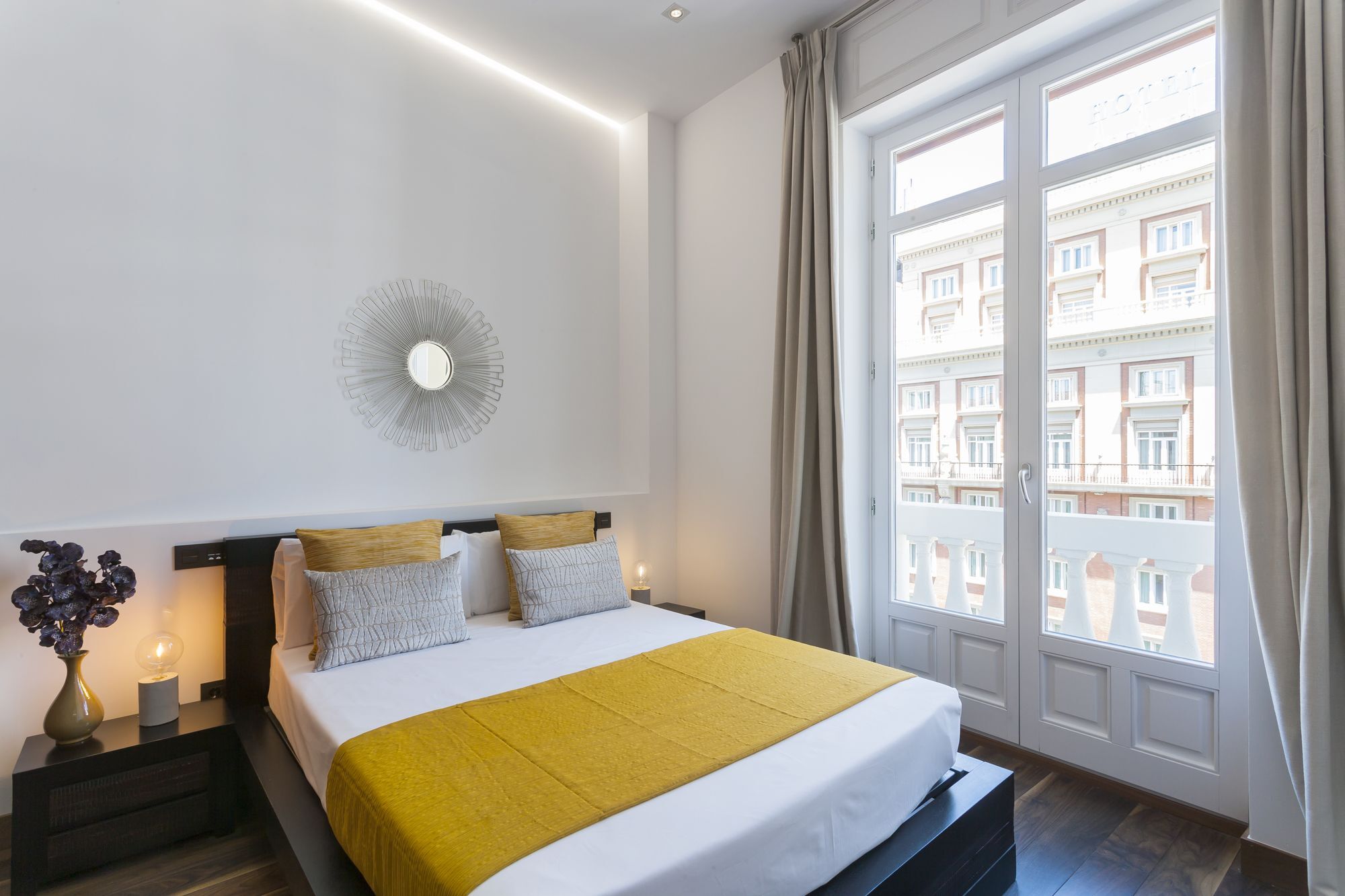 Dobo Gran Via Apartment