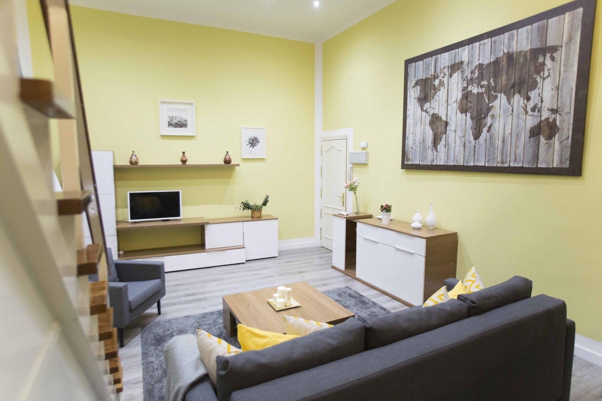 Forever Young Puerta Del Sol Apartment