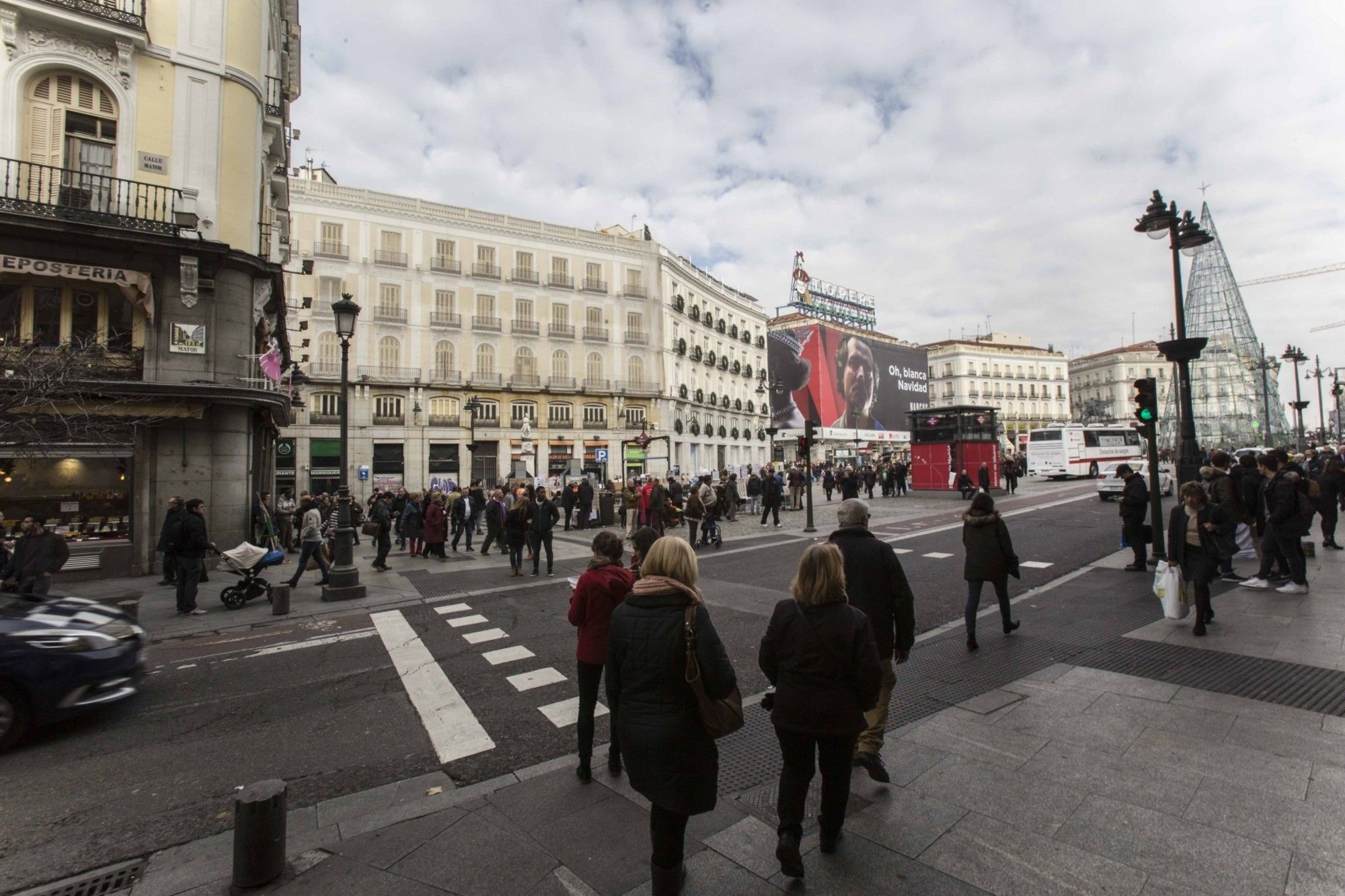 Forever Young Puerta Del Sol Apartment Madrid