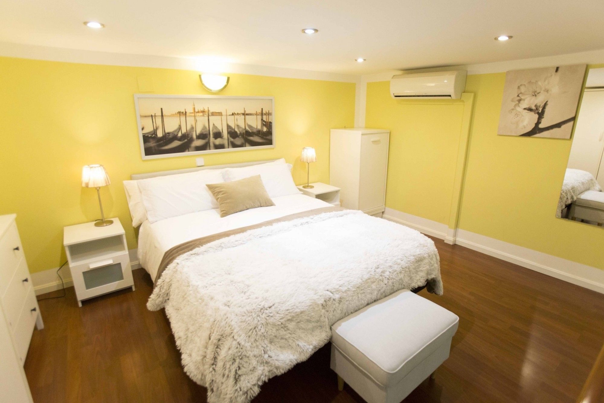 Apartment Forever Young Puerta Del Sol