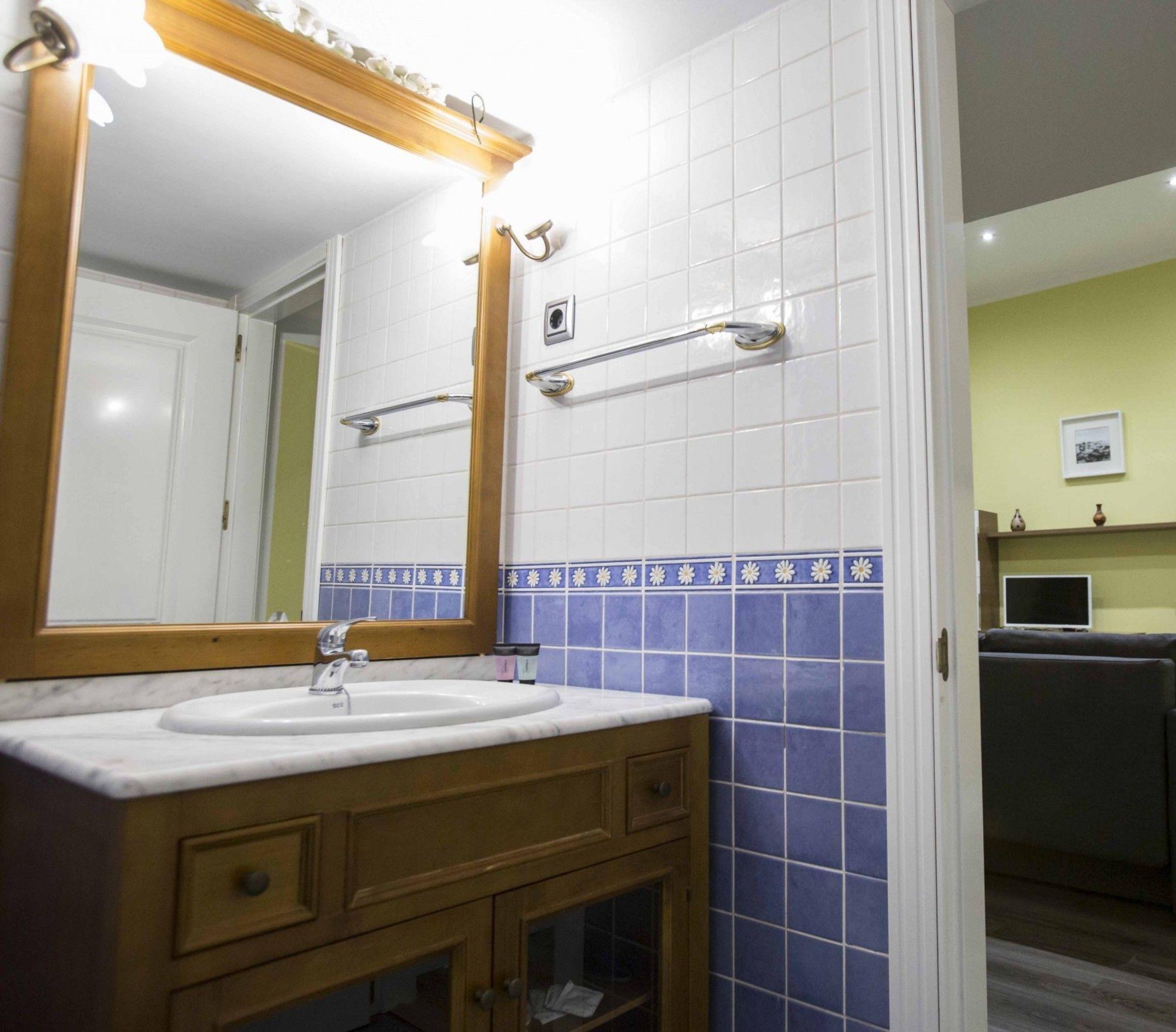 Forever Young Puerta Del Sol Apartment