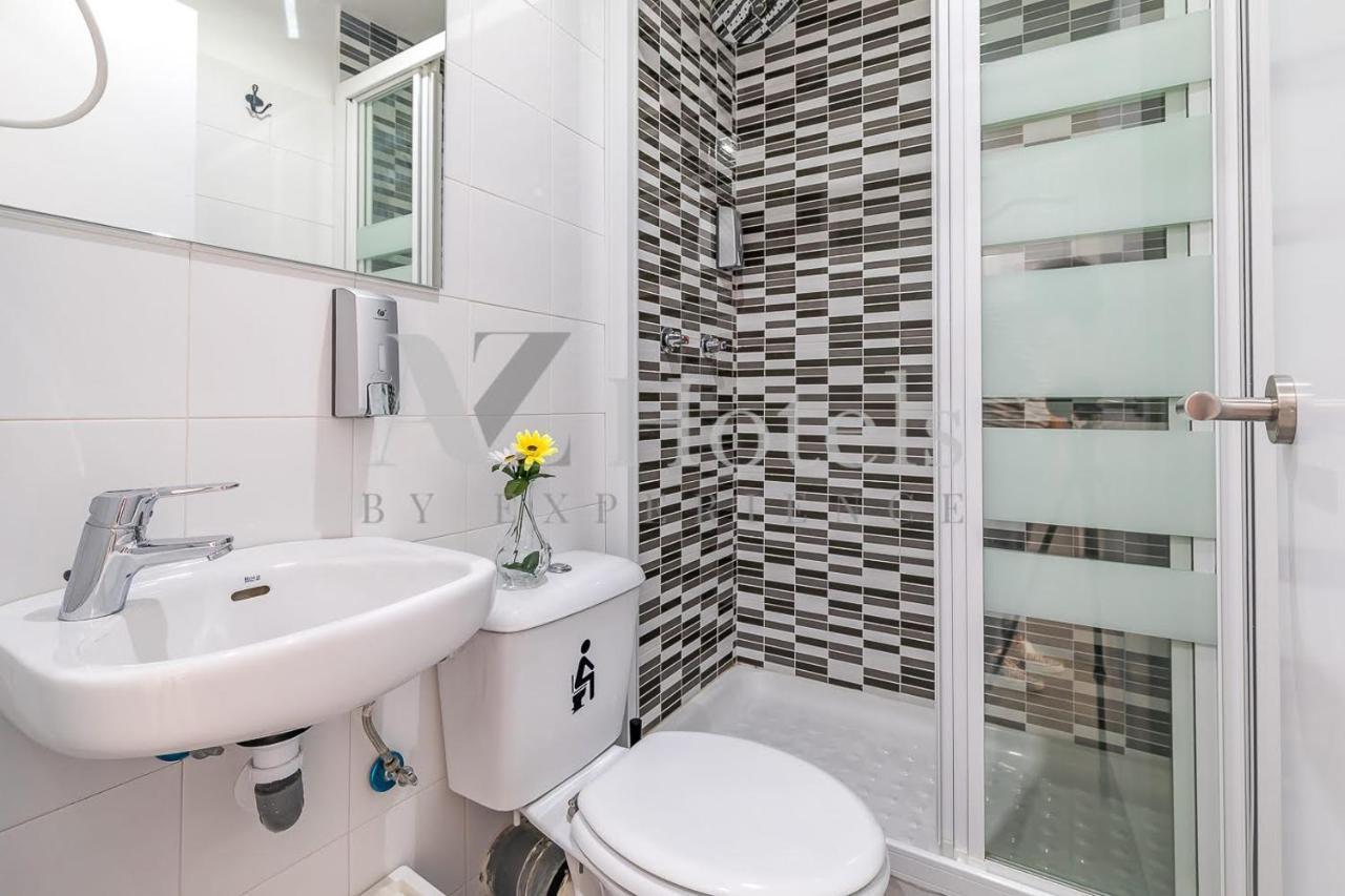 Guest house Ayz Sierra De Meira - Auto Check-in (adults Only) Madrid