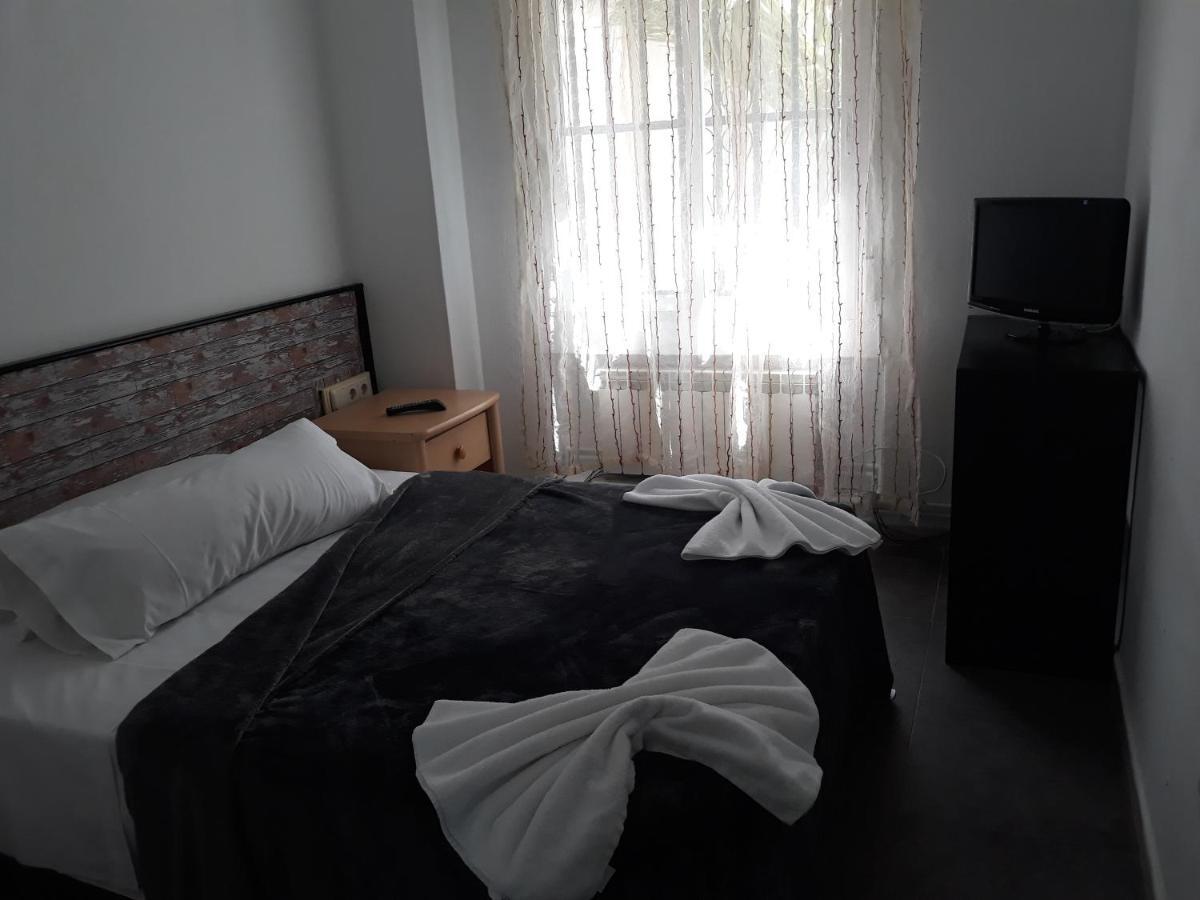 Bed & Breakfast Mombuey 19