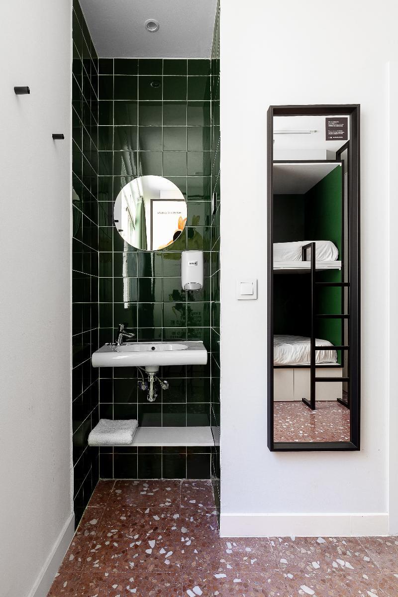 Hostel 2060 The Newton Madrid