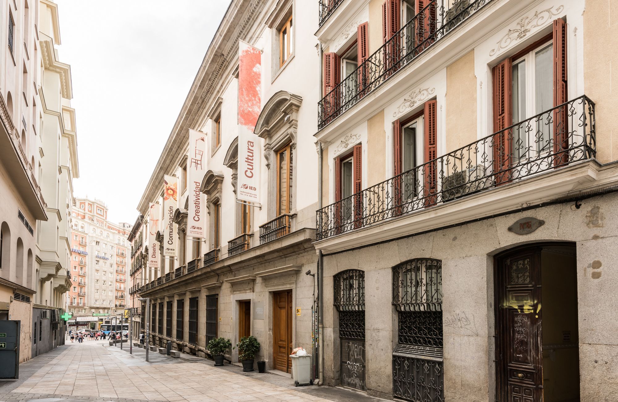 Lh Gran Via Selection Apartment