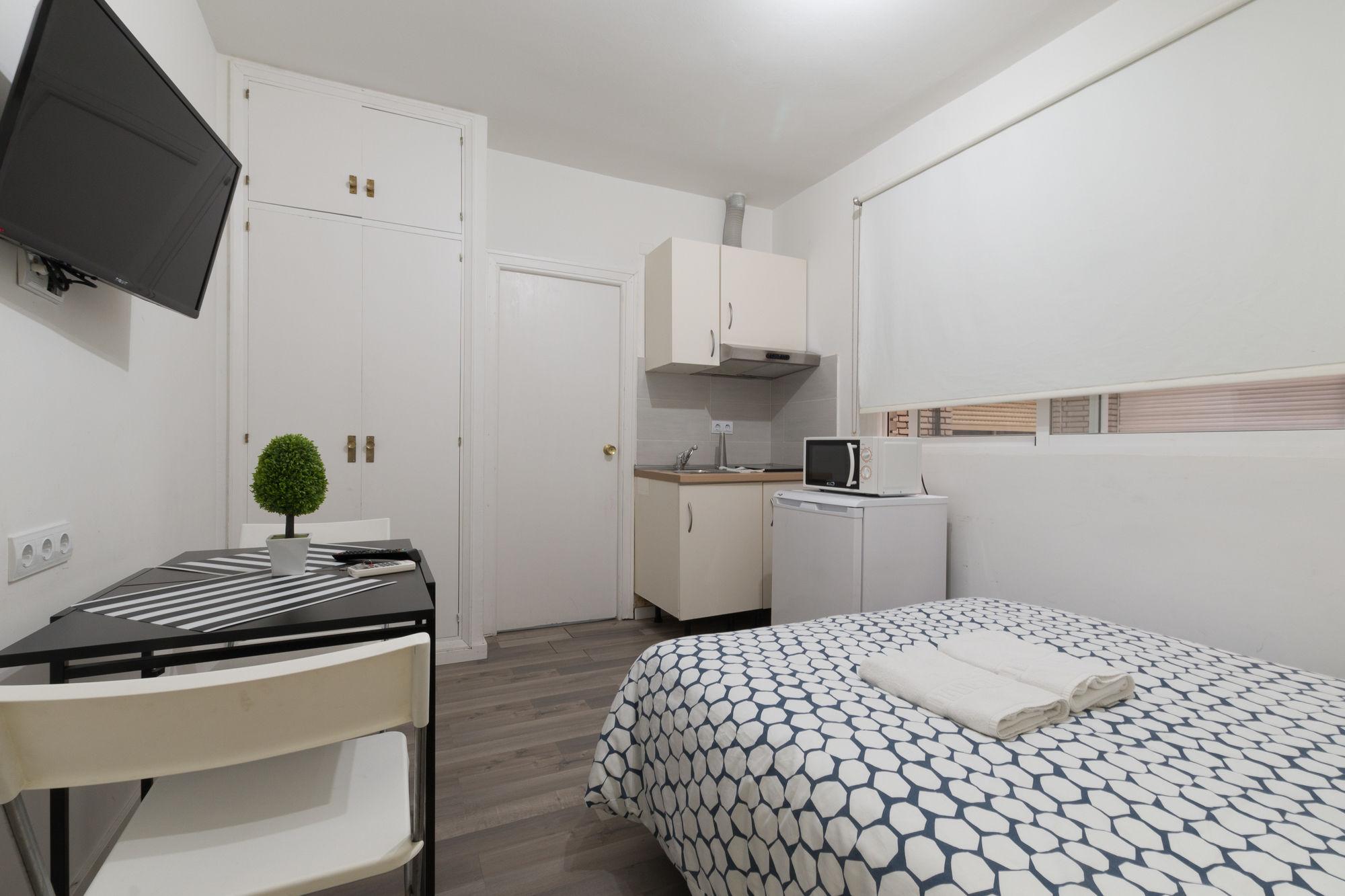 Arguellesapartaments Apartment Madrid