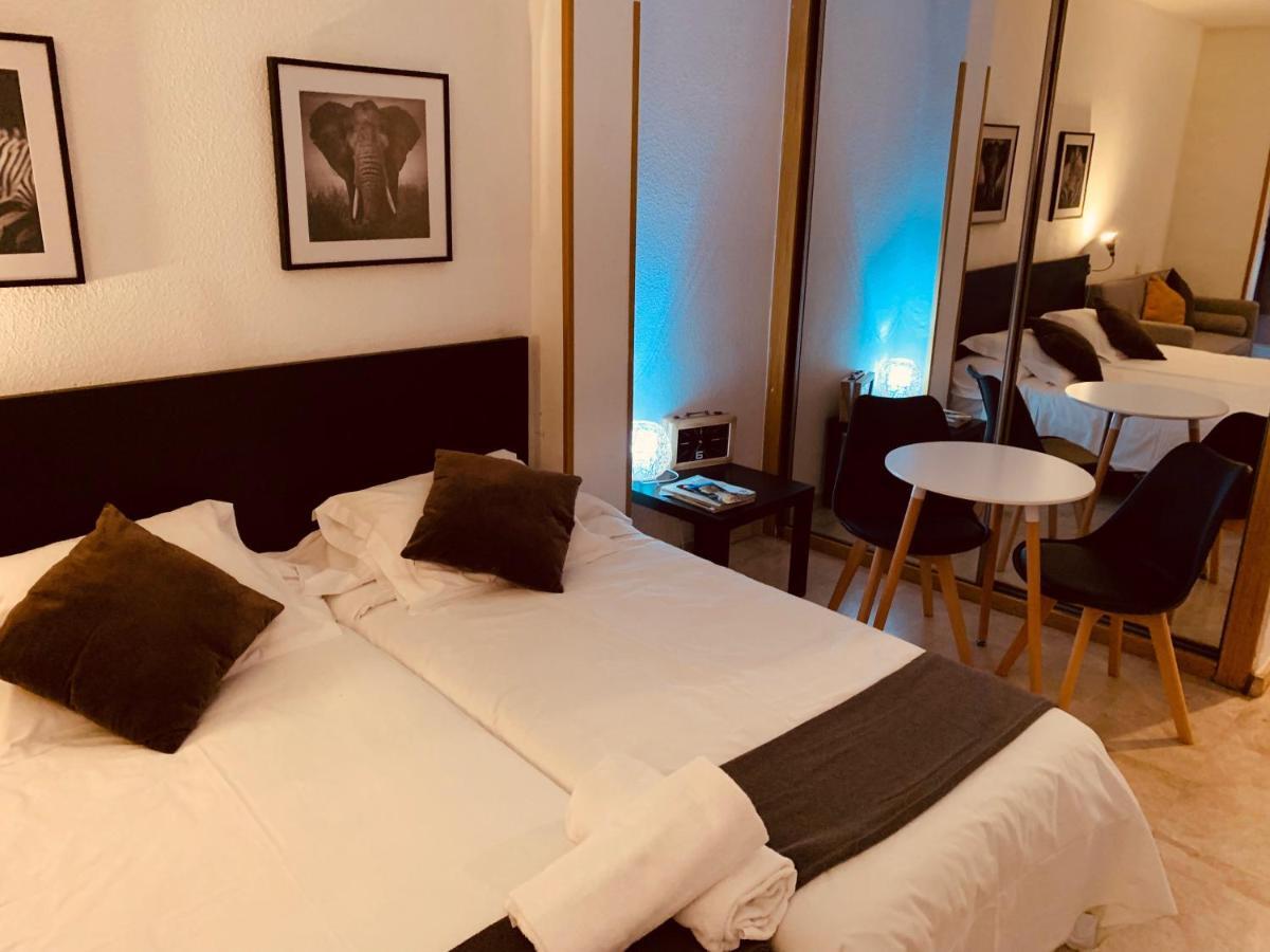 Stylish Aparthotel 3*
