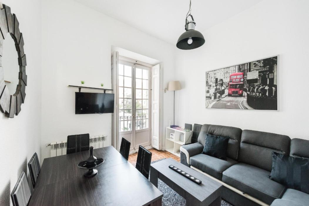 M&f Chueca Apartment *
