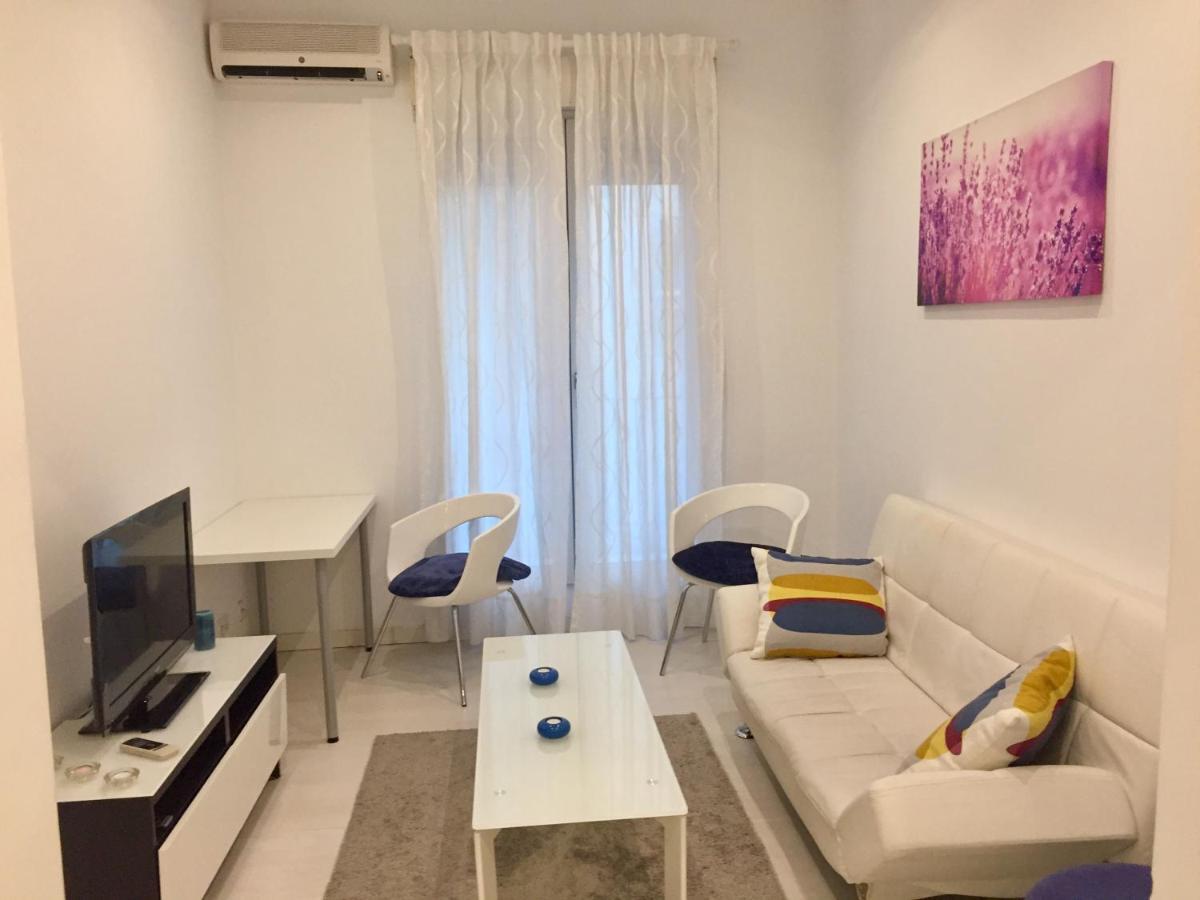 Majestic Flat In Gran Via * Madrid