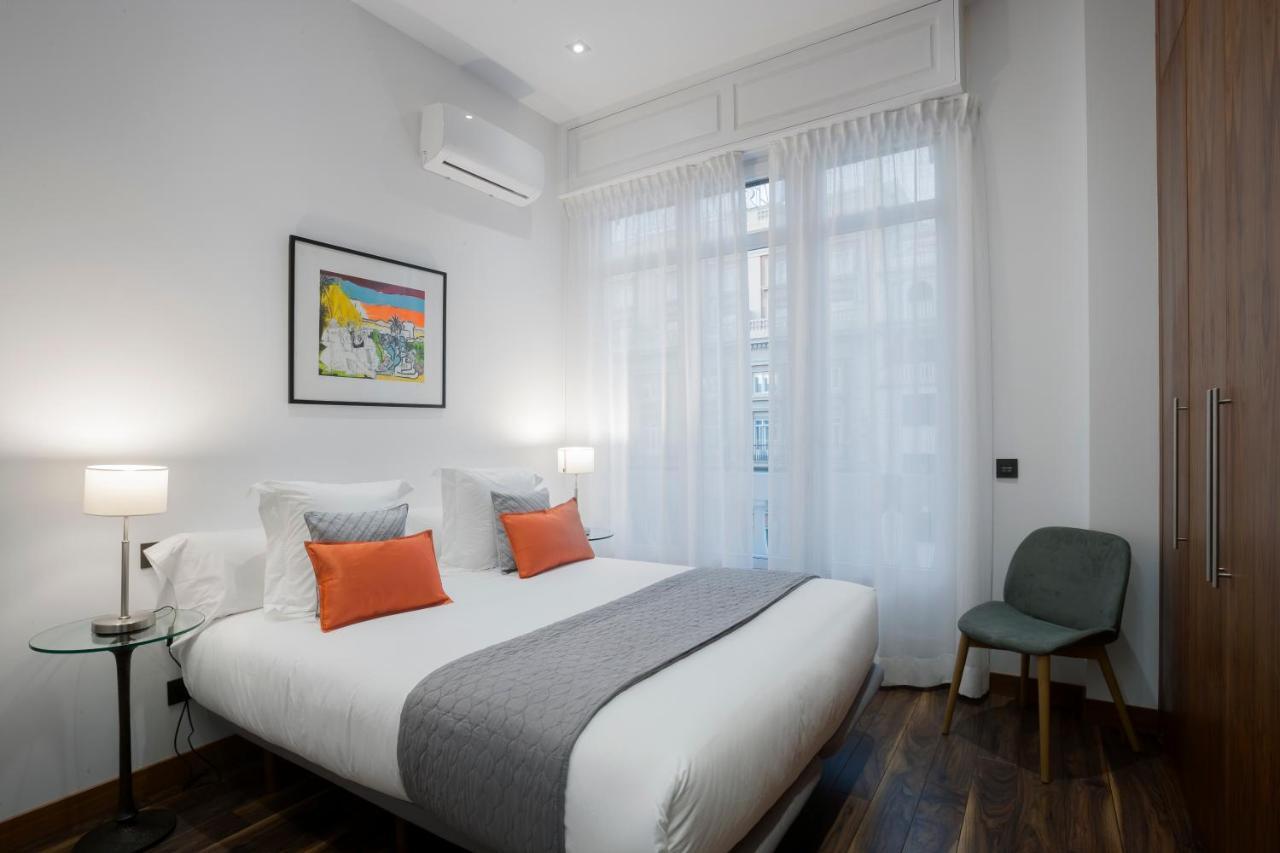Dobohomes - Gran Via 2 Madrid