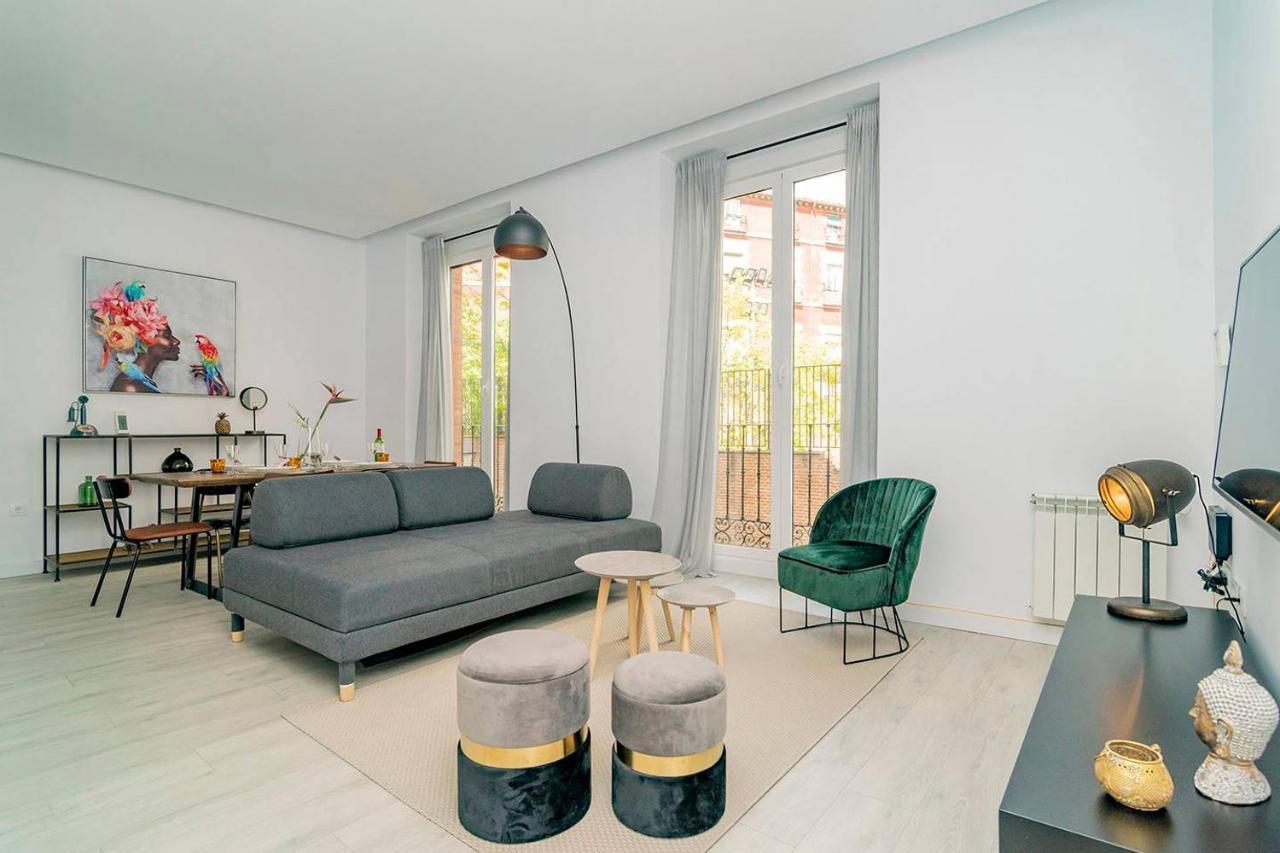 With Balconies In La Latina By Batuecas Apartamento