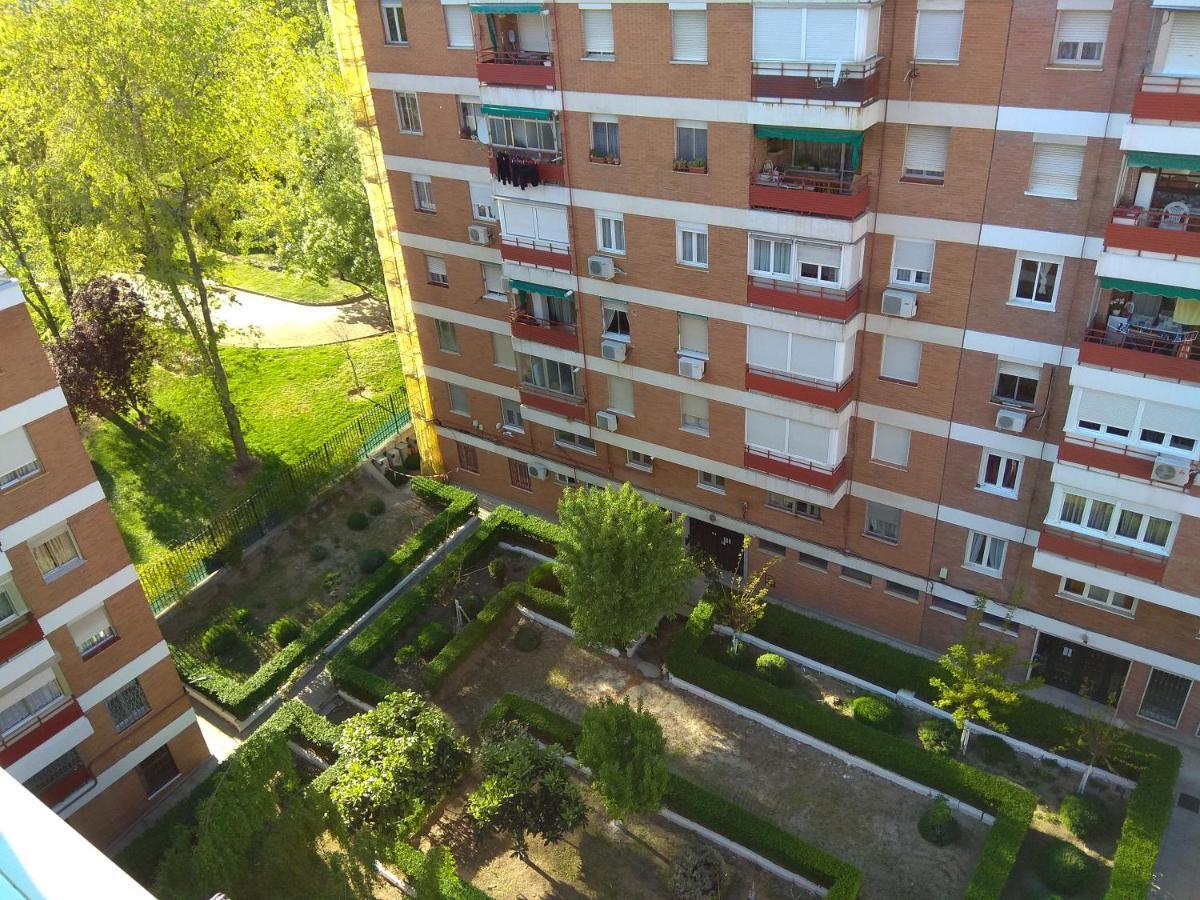 Homestay Warm And Well Connected Madrid