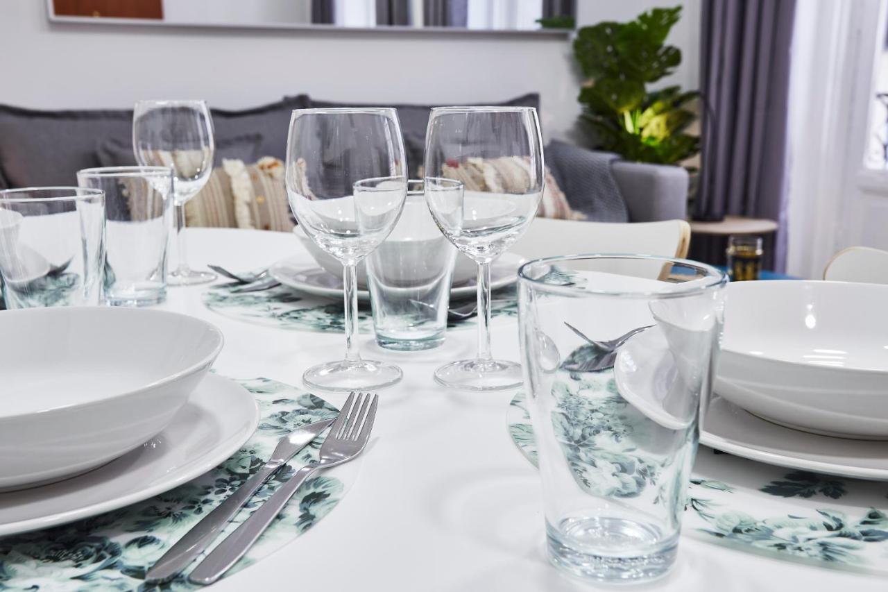 Leeways I In Gran Via Apartamento