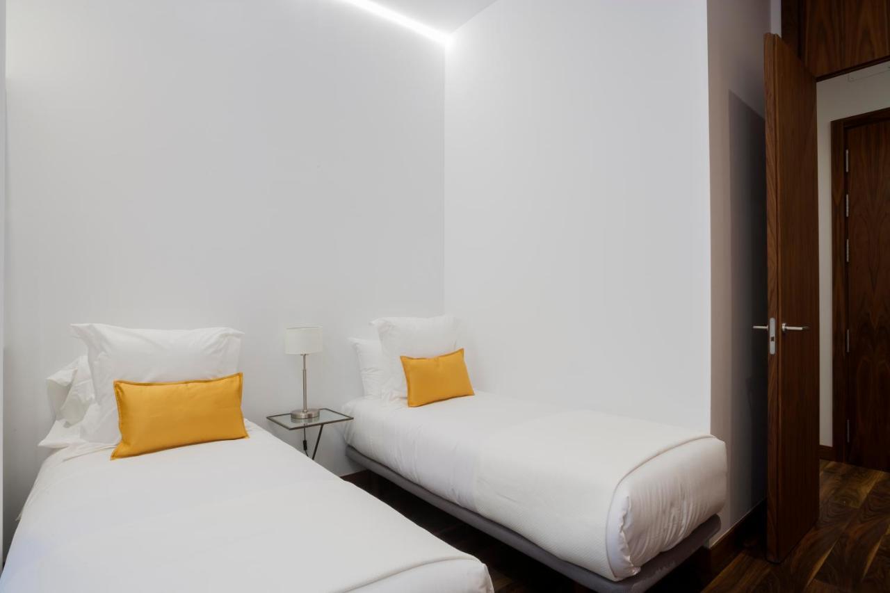 Dobohomes - Gran Via 2 Madrid