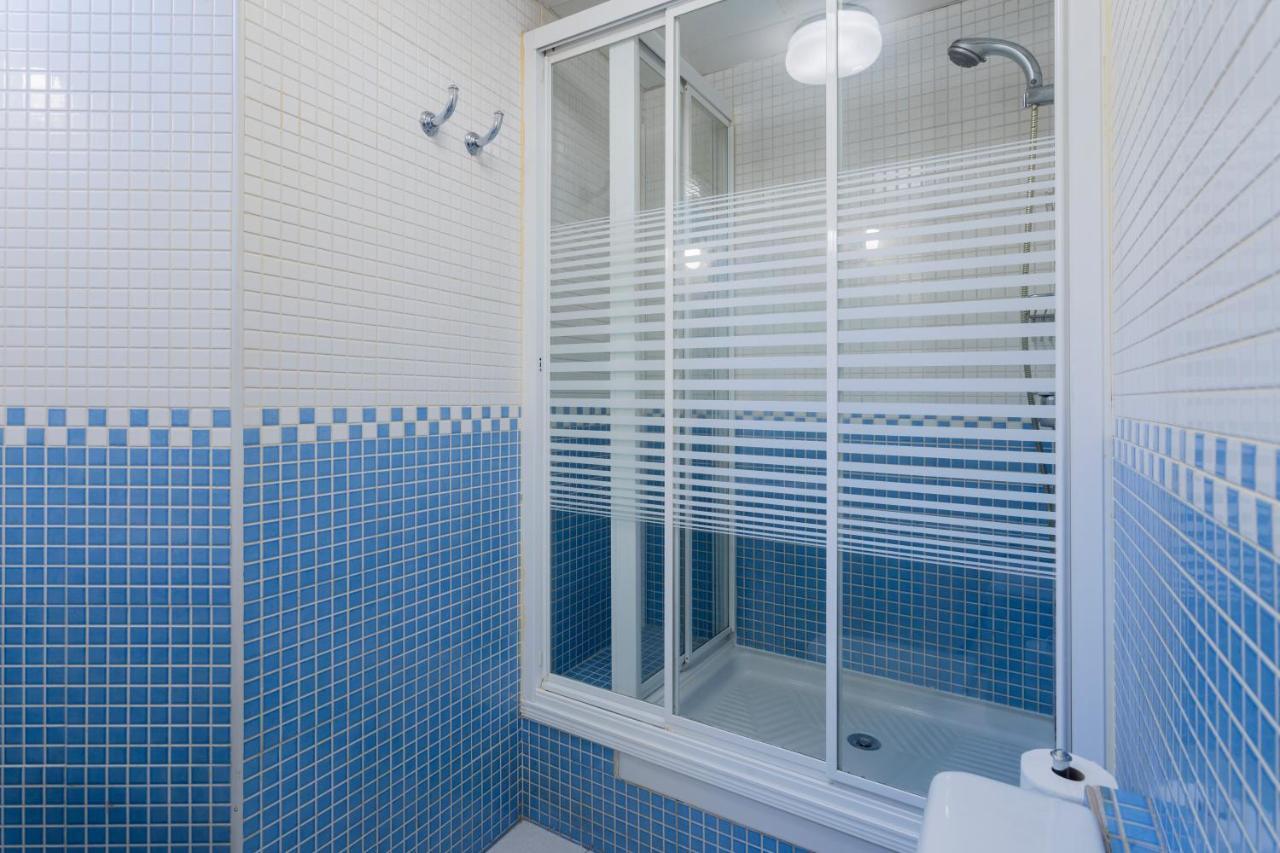 Dobohomes - Hermosilla Madri