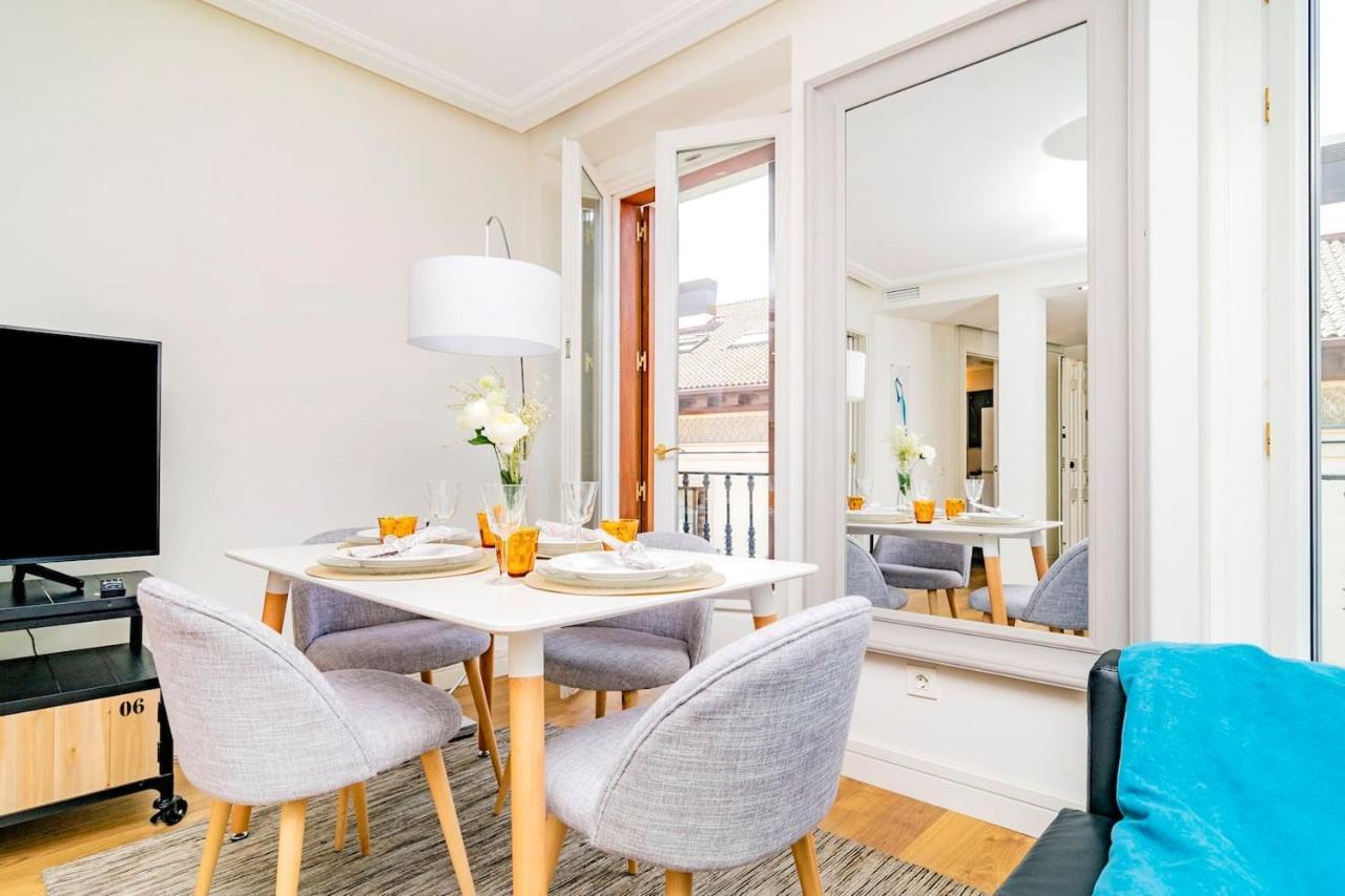 Luxurious In Calle Atocha By Batuecas * Madri