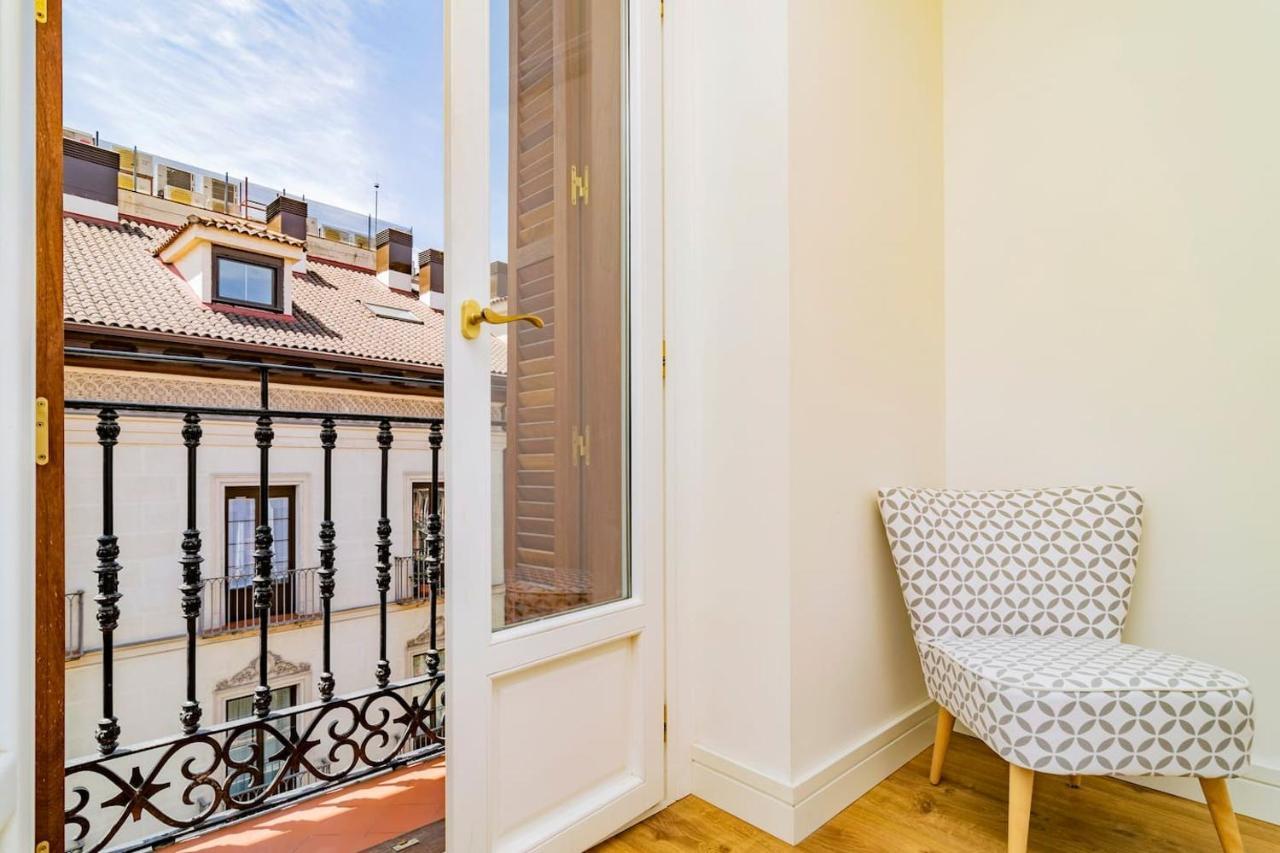 Luxurious In Calle Atocha By Batuecas Madri