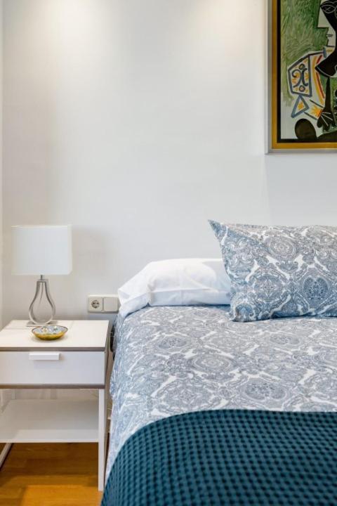 Apartment Urbantec Realty - Plaza De Colon *