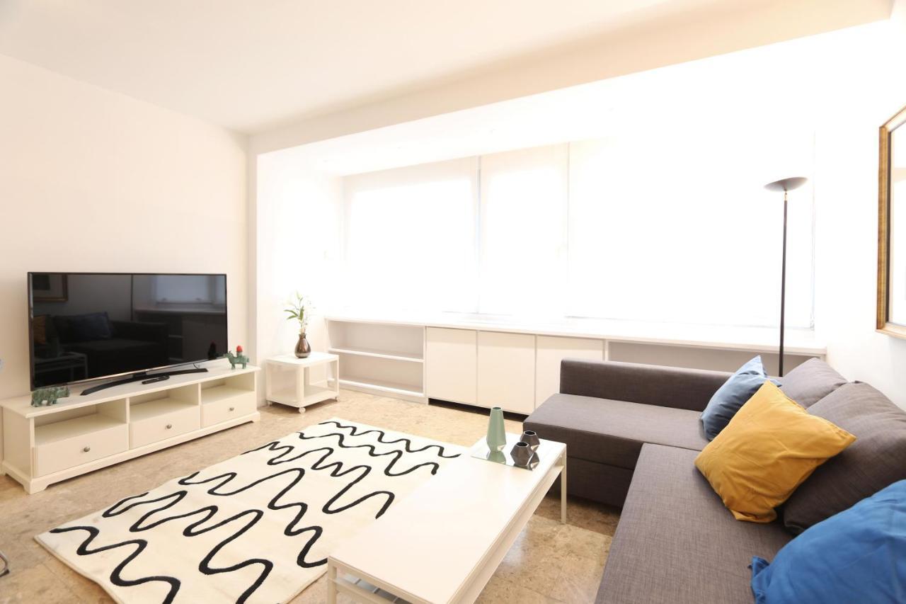Urbantec Realty - Plaza De Colon *