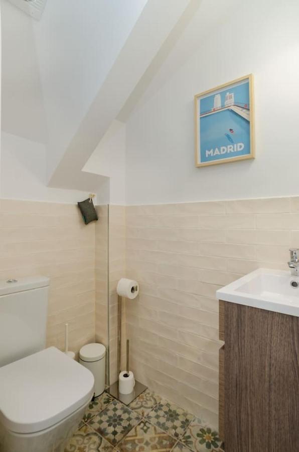 Precioso Atico Con Terraza En El Centro De Amazing Penthouse In Center Apartment *