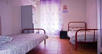 Musas Hostel *