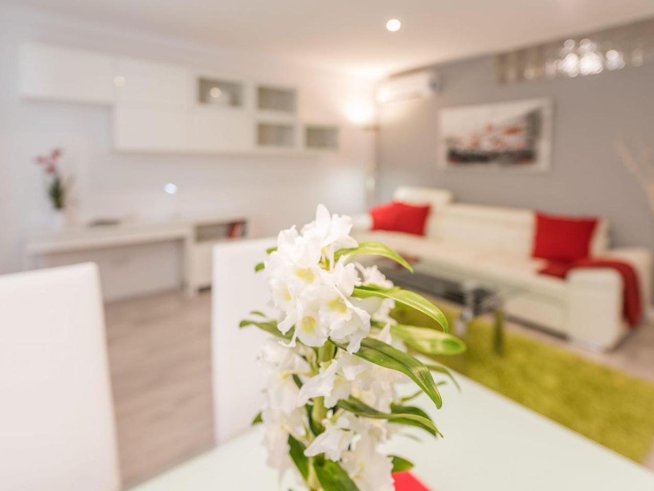 Plaza Mayor Deluxe Apartment
