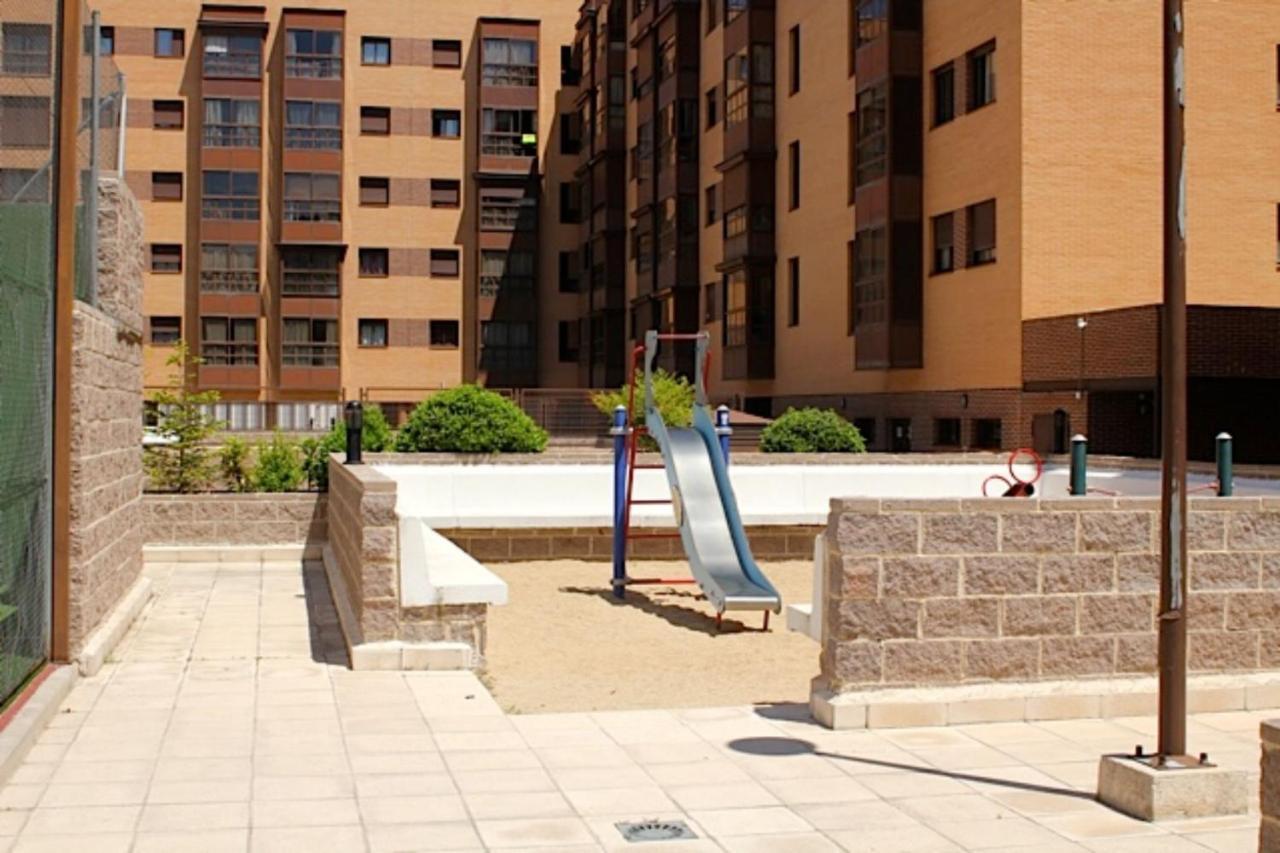 Apartment Pirra 44 Suite. Wanda Metropolitan, Aeropuerto, Ifema.