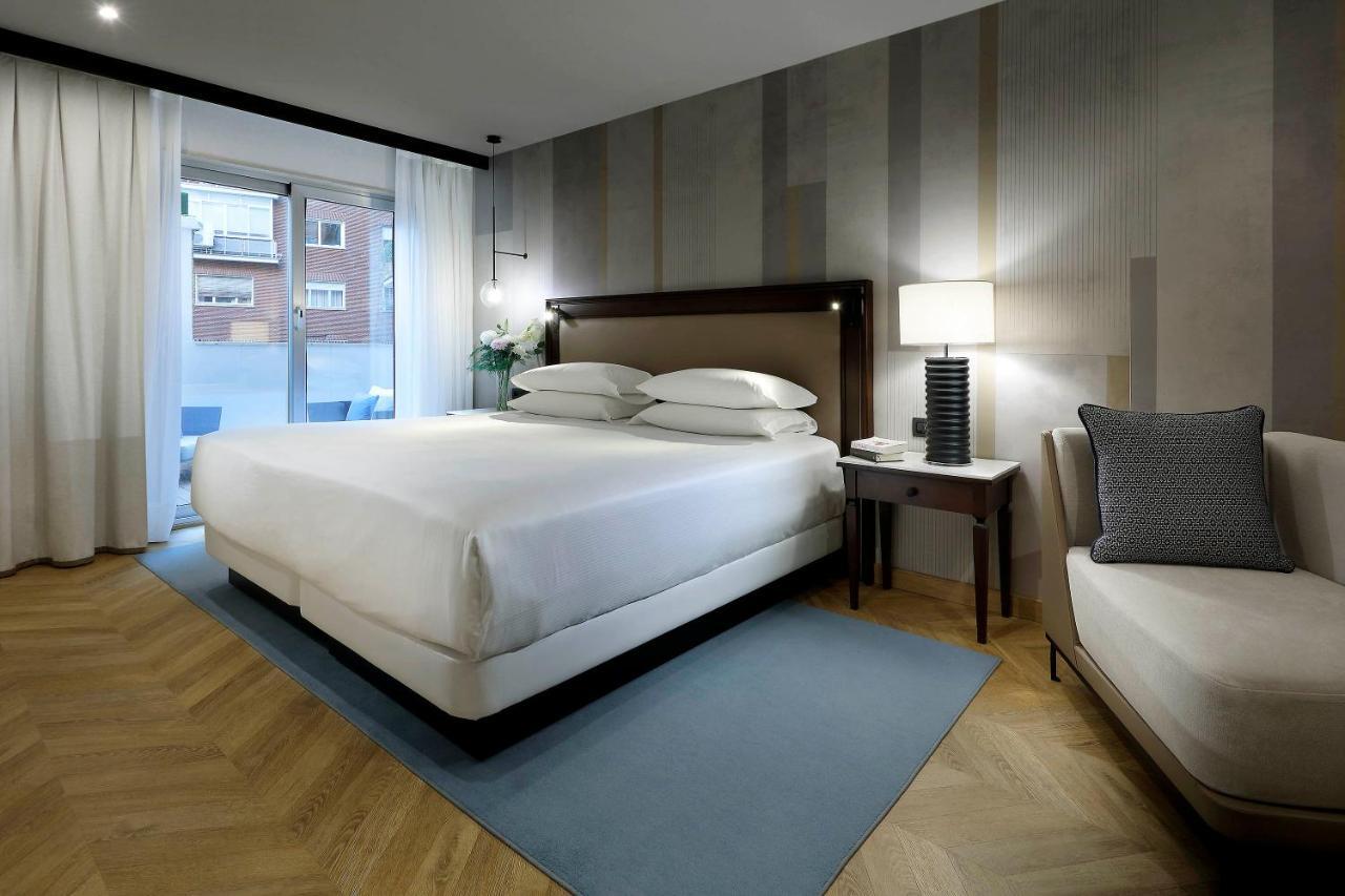 Hyatt Regency Hesperia Hotel 5*