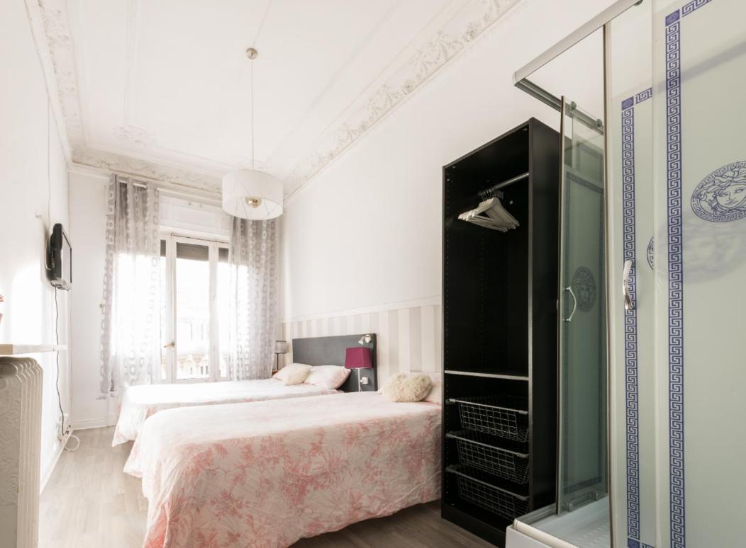 M&f 7 Rooms/7 Bathrooms Over Gran Via Apartment Madrid