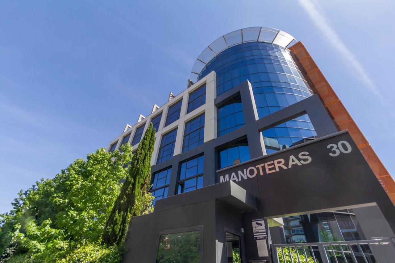 Dobo Homes Manoteras 30 Apartamento *