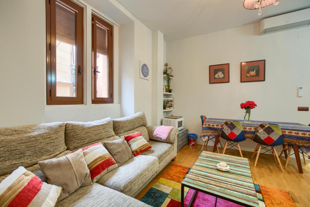 Apartment Beautiful Big Condominium In The Historical Center Madrid