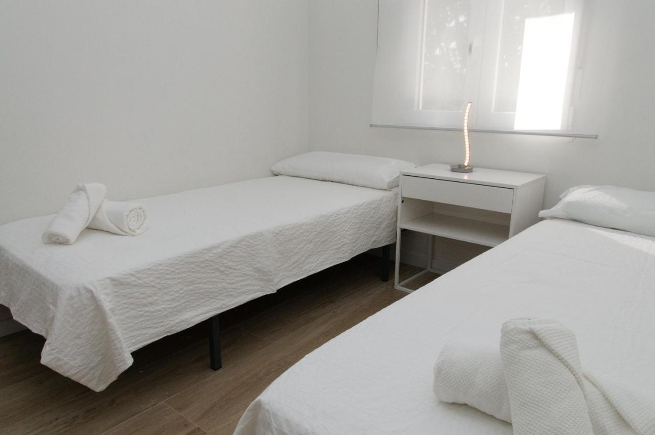 Apartment Moderno,tranquilo, Entrada Autonoma Y Facil Aparcamiento. Madrid