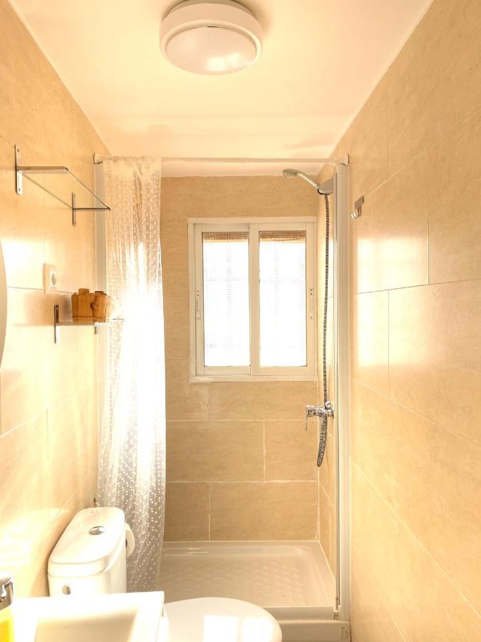 Apartamento Aretha. En La Latina . Jazz Y Teatros *