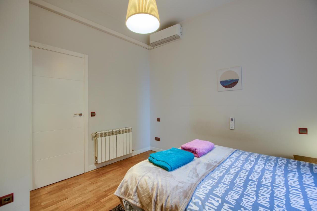 Beautiful Big Condominium In The Historical Center Apartment Madrid