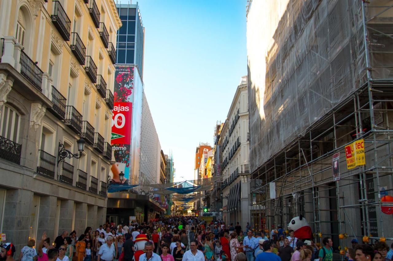 En Carretas - Puerta Del Sol * Madri