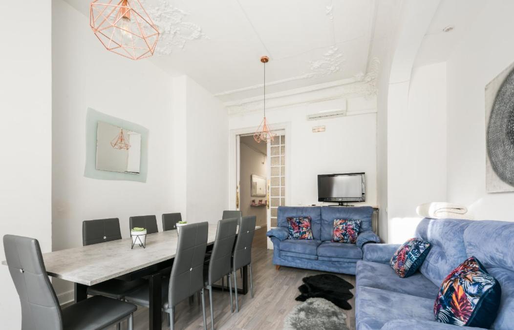 M&f 7 Rooms/7 Bathrooms Over Gran Via Apartment Madrid