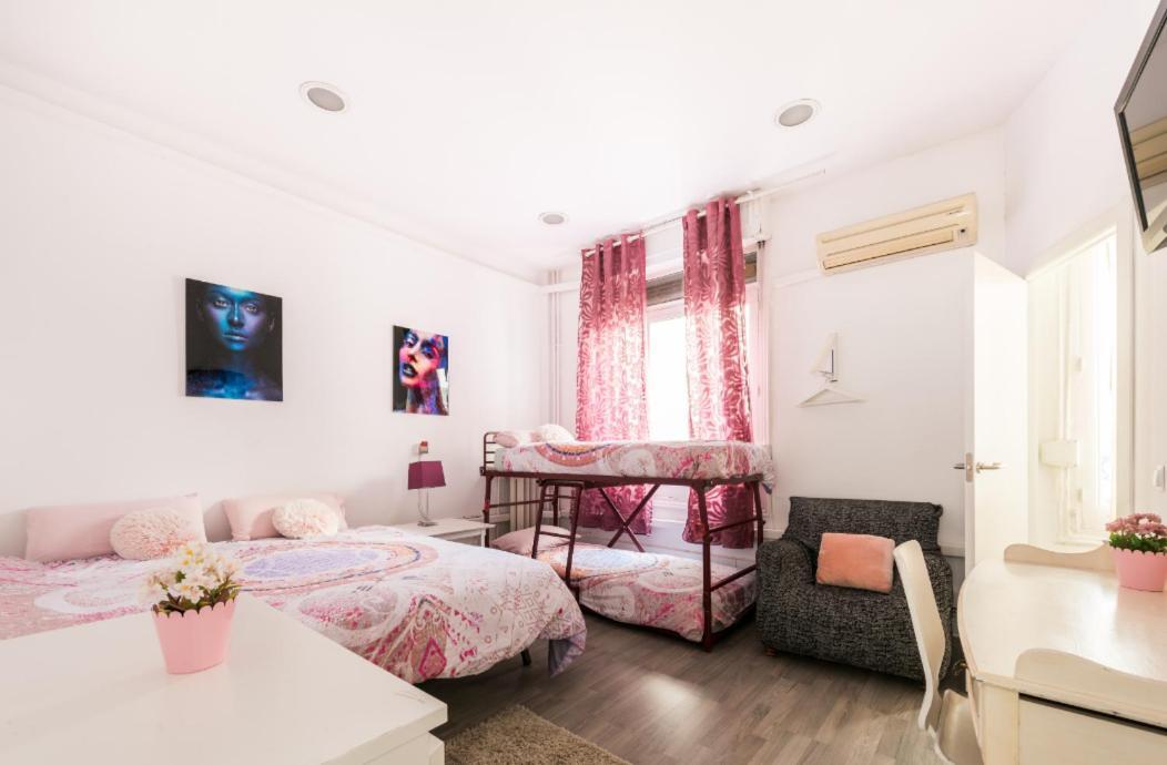 M&f 7 Rooms/7 Bathrooms Over Gran Via Madrid